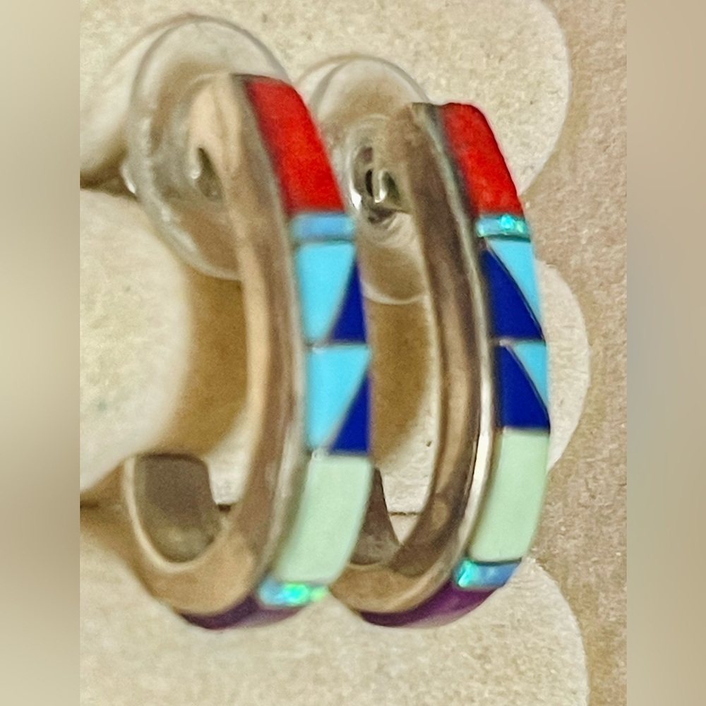 VTG NATIVE AMERICAN ZUNI Sterling Turquoise Coral Pearl Opal Inlai Hoop Earrings - Picture 2 of 6